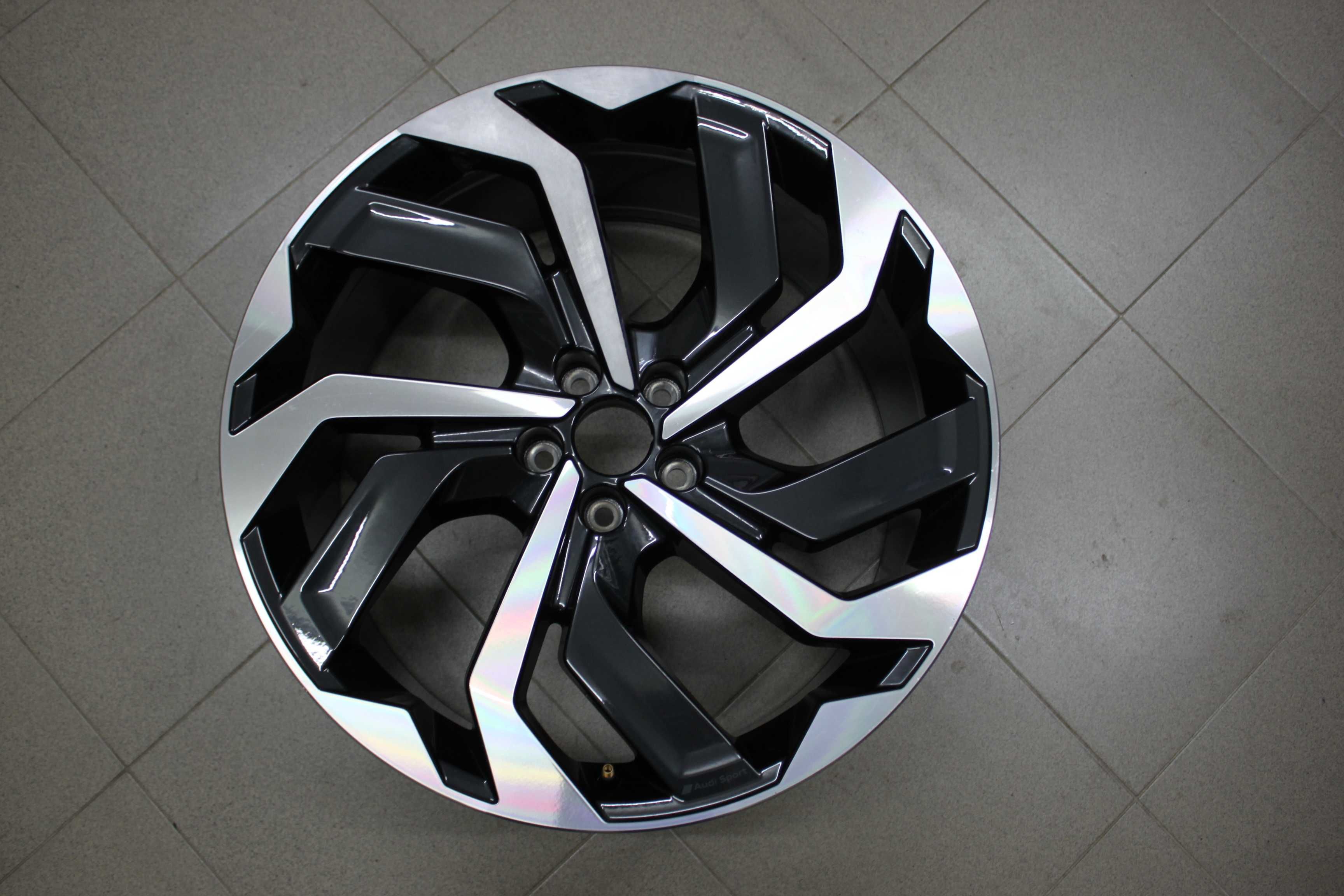 Джанта 21" Audi E-Tron