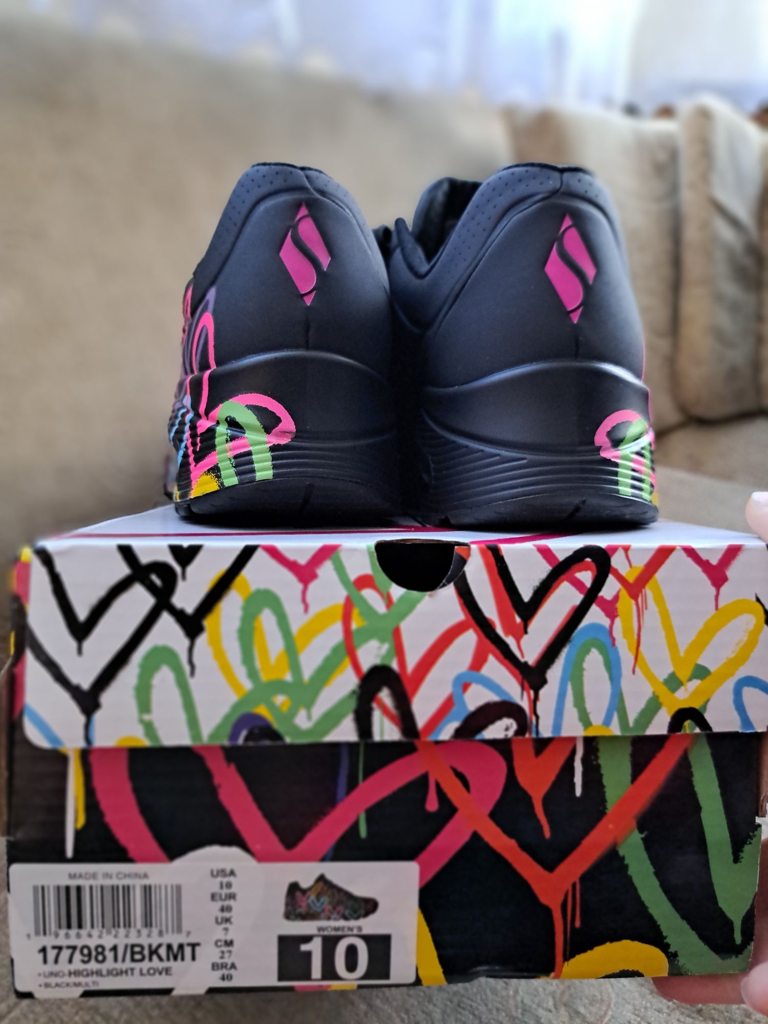 Skechers  спортни обувки
Спортни обувки Uno-Highlight Love от еко кожа