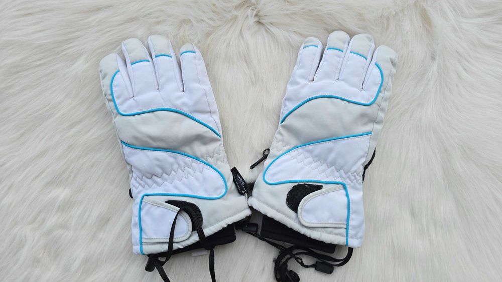 Дамски ски ръкавици размер S-M