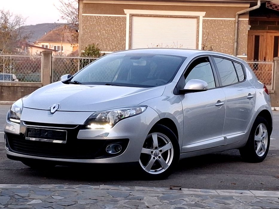 Renault Megane 2013 1,2 benzina 115 cp euro 5 Navigație
