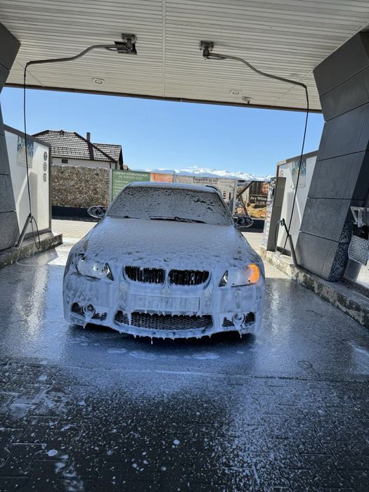 Vand bmw E90 M pachet