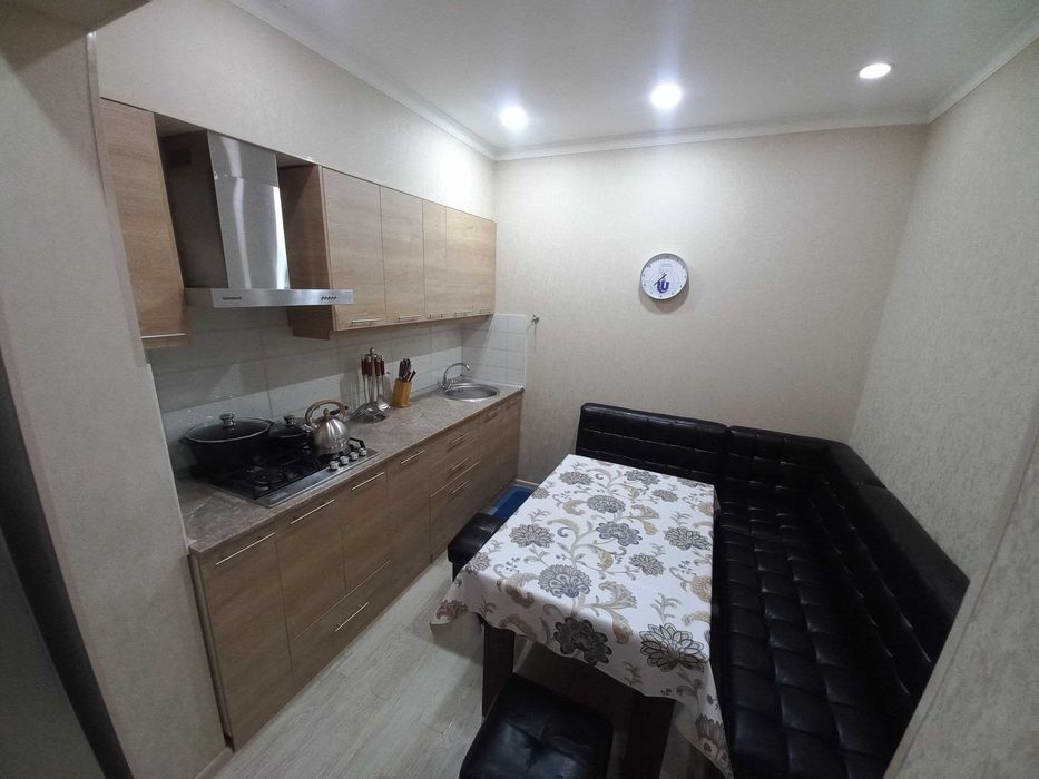 Сдам евро квартиру на Ойбек Шевченко