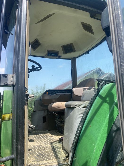 Tractor John deere 8200