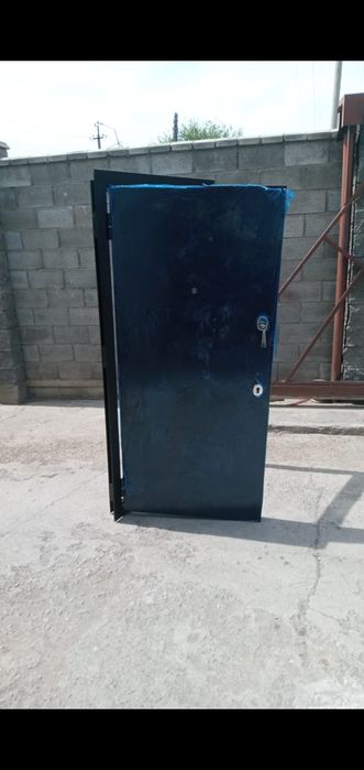 Входные двери.Изготовления металлических дверей.