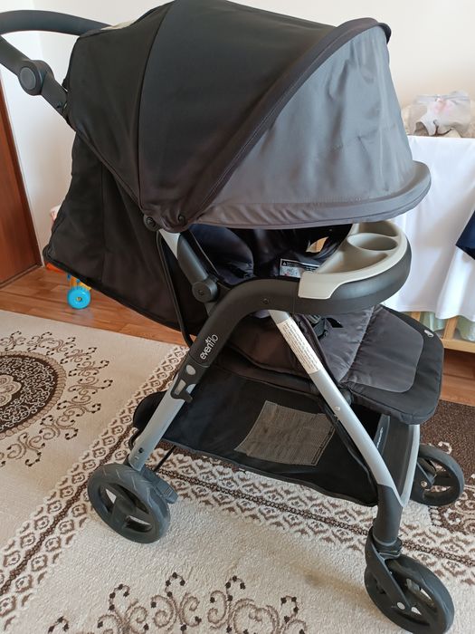 Коляска детская прогулочная