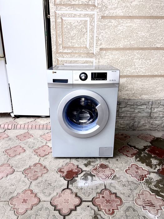 Продам стиральную машинку рабочая гарантия