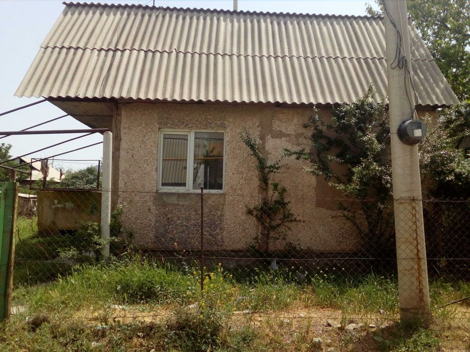 Продается земельный участок с домом