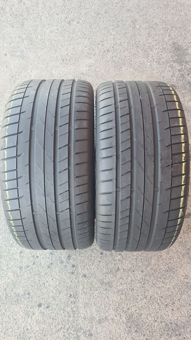 2 anvelope vara Petlas 275/35/18,ca si noi.