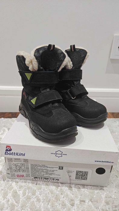 Сапоги детские зимние bottillini 28р