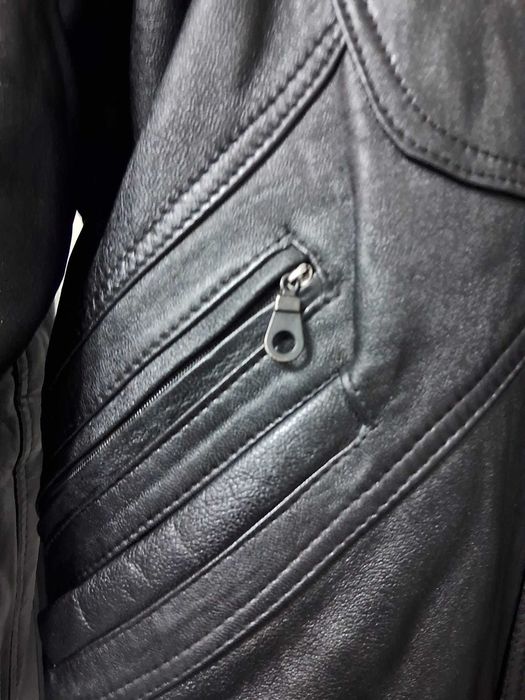 Geaca piele, culoare neagra, marimea XL