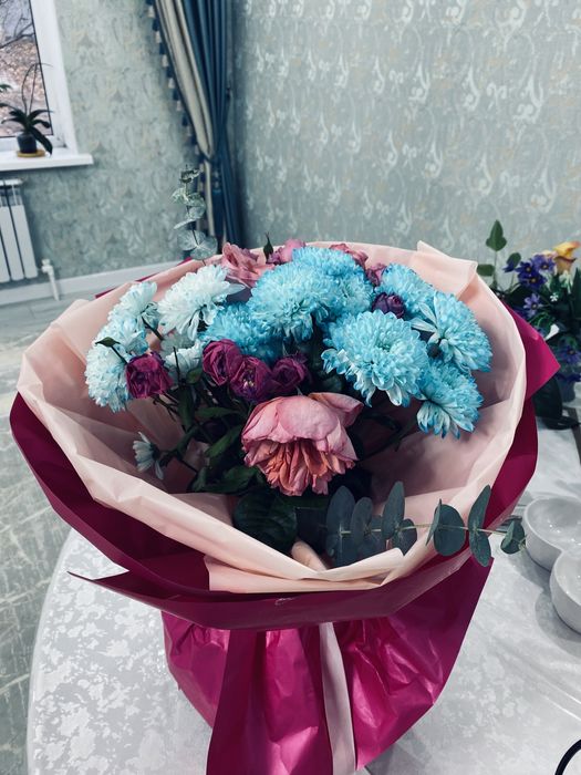 Продам цветы 8к купили позавчера