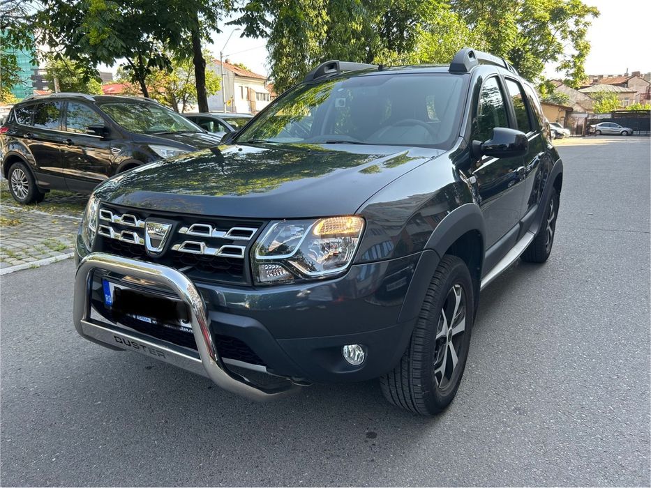 Dacia Duster Fără accidente, înmatriculată în Ro, revizii anuale, interior Orange