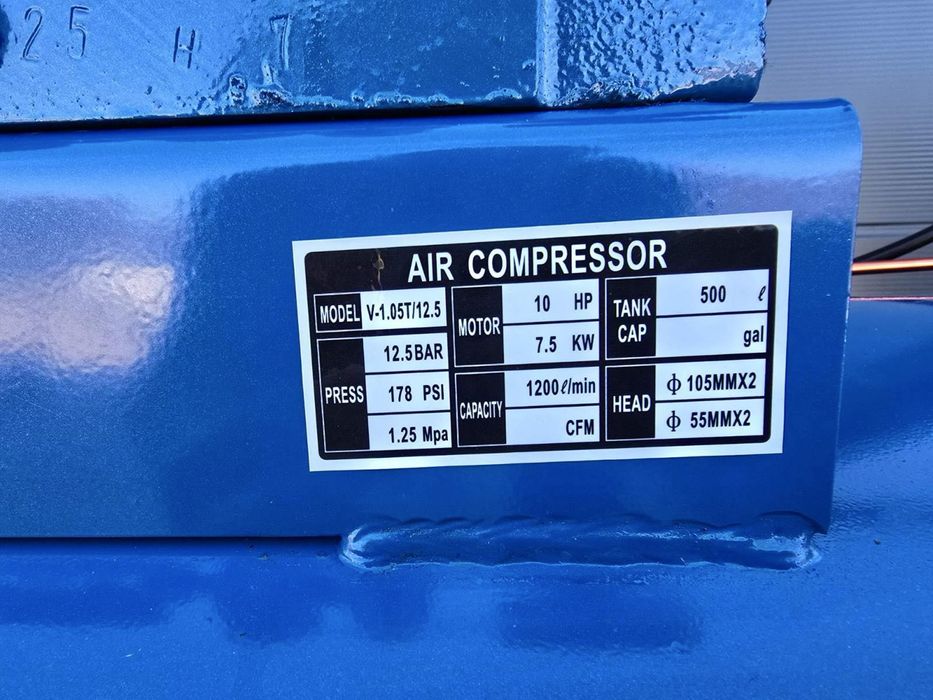 Въздушен компресор TACH 500L V-1.05T/12.5