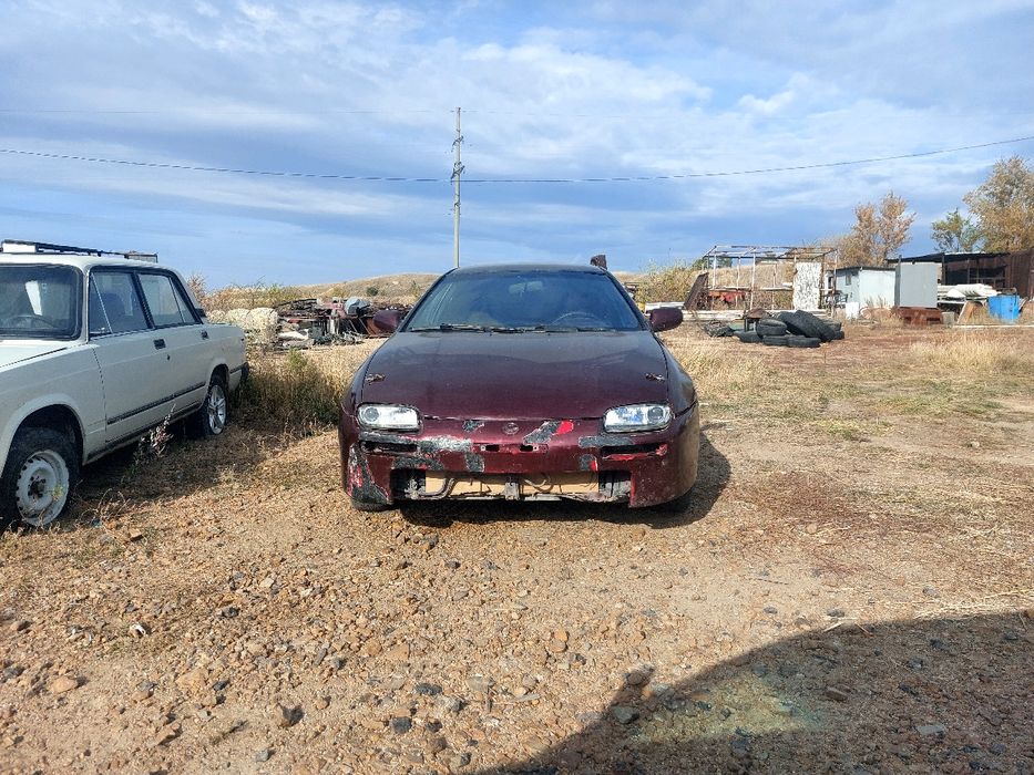 Продам мазда 323