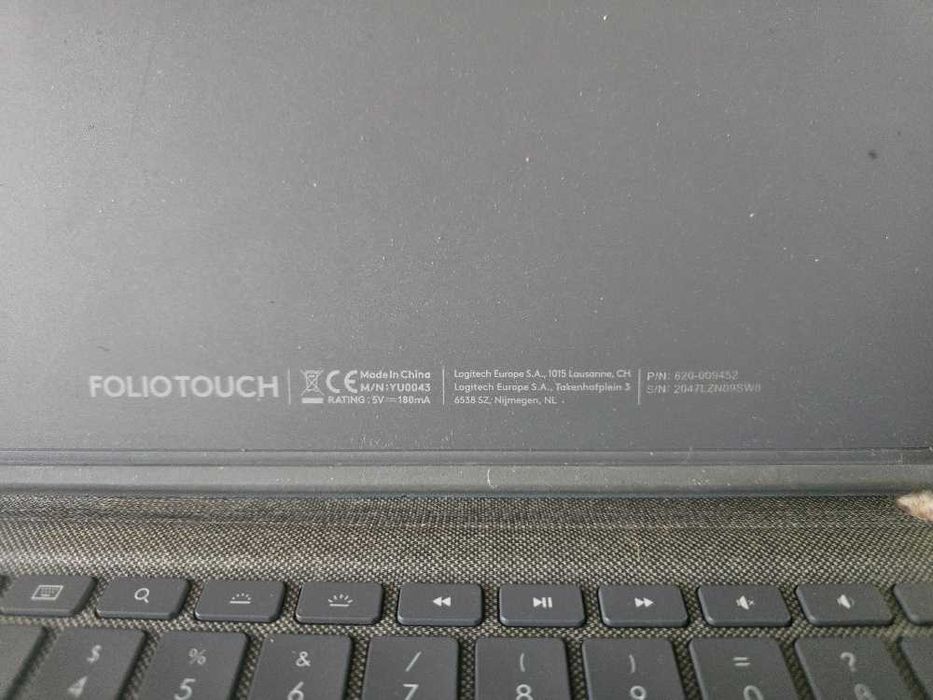 Husa tastatura Logitech FOLIO Touch pentru iPad Pro/Air 11'' inch, Gri