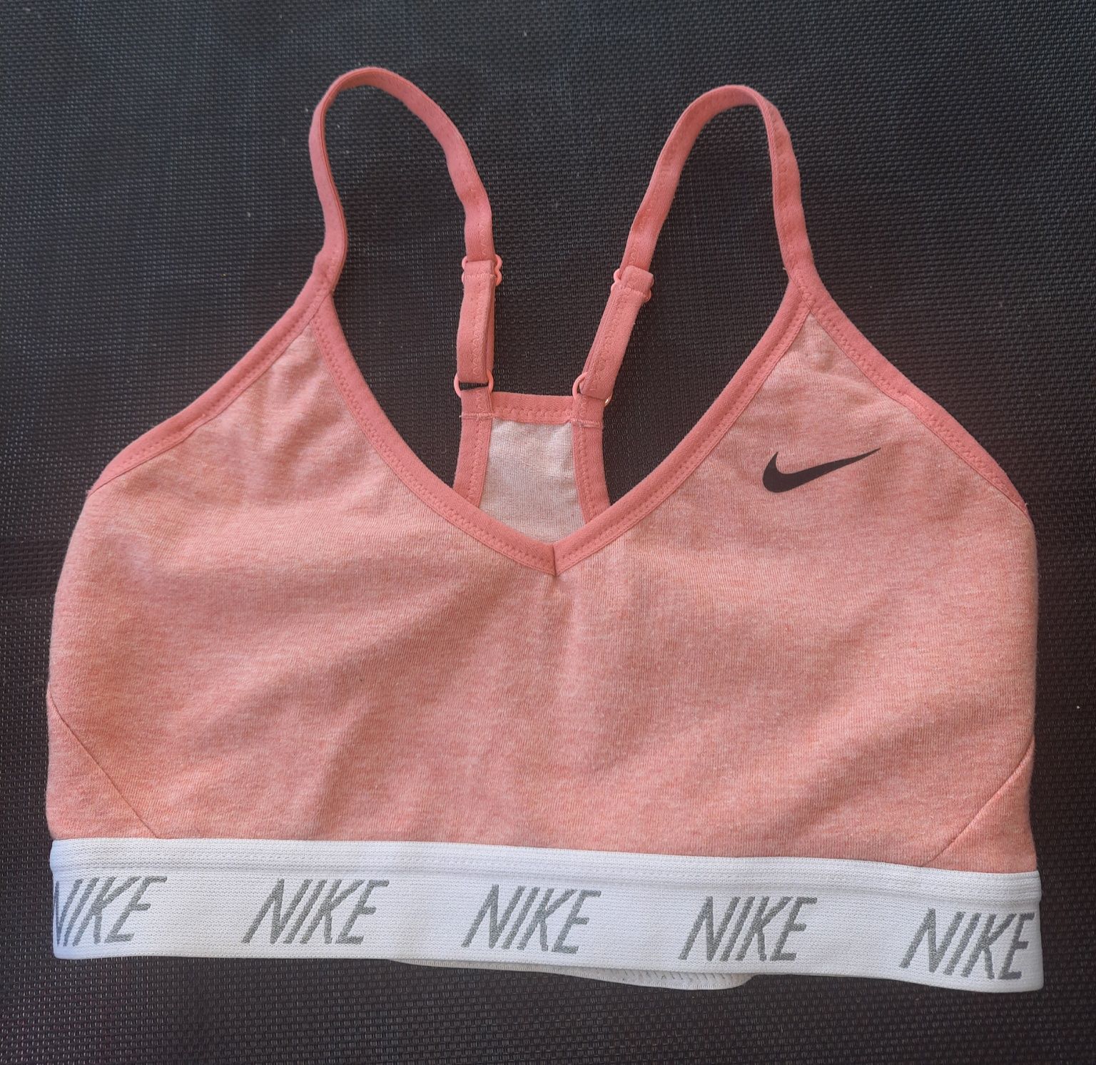 Дамско бюстие Nike, s