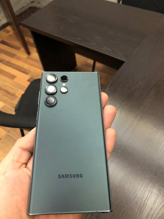 Samsung S22 ultra srochno