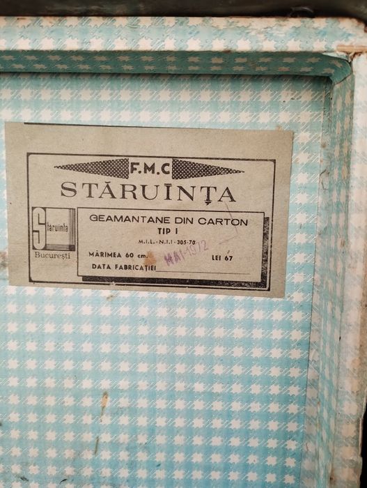 Valiza, cufăr anii 70