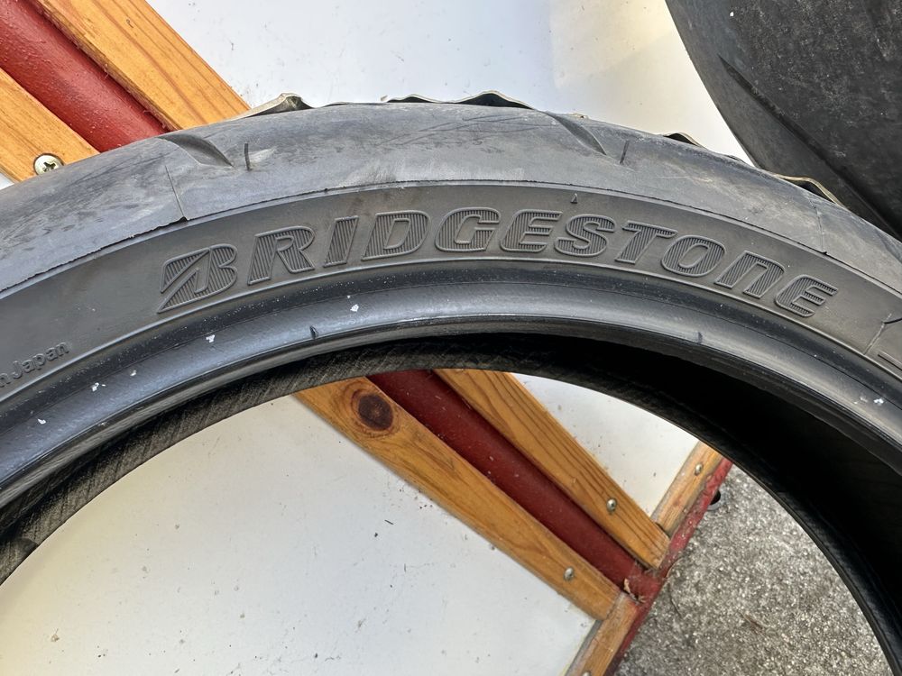Комплект гуми за мотор BRIDGESTONE BRIDGESTONE  S21