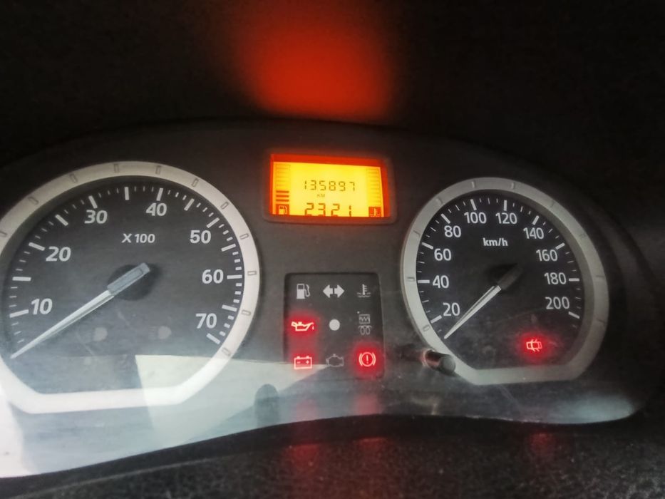 Vând Dacia Logan in stare de funcționare