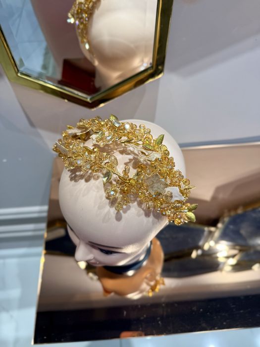 Шикарный ансамбль, как новый