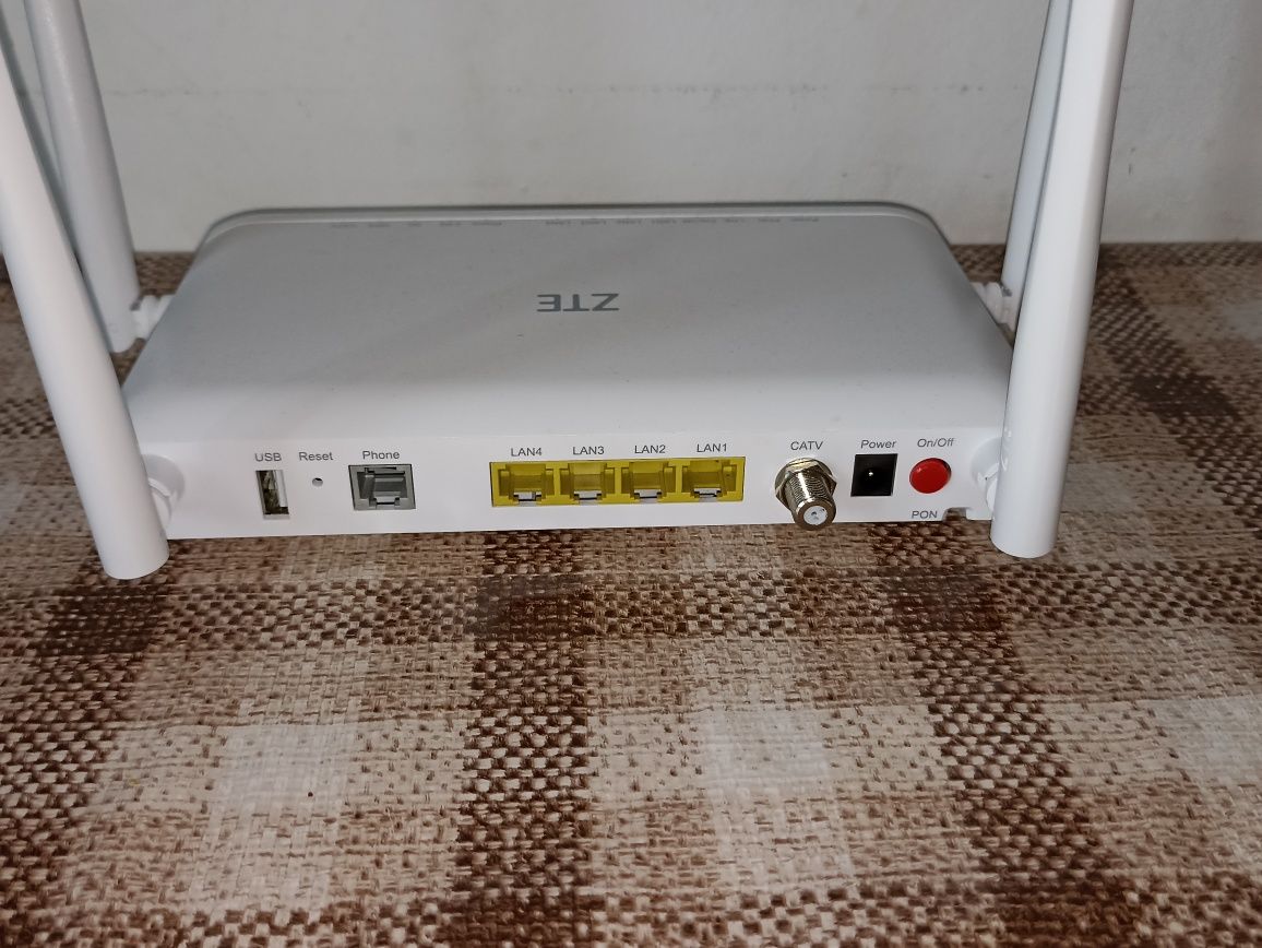 Router wi-fi 6 zte zxhn f6600r