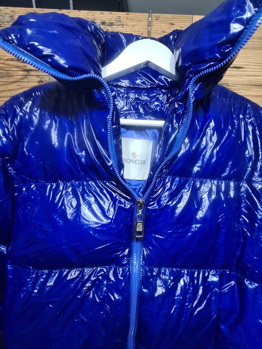 Дамски якета Moncler размери 2 и 3