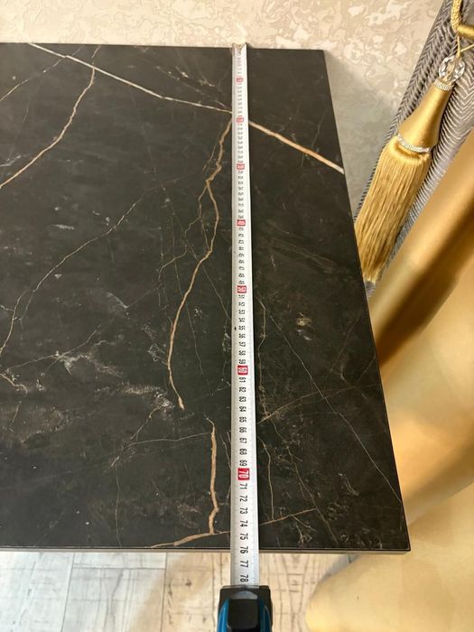 Продам стол отличном состоянии