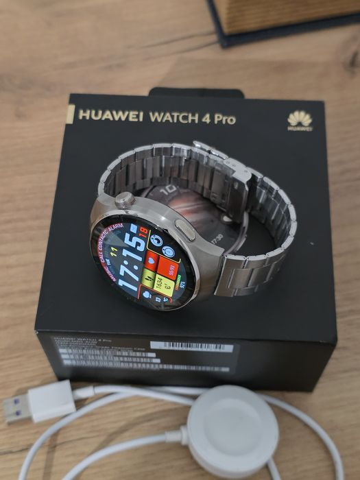 Smartwatch Huawei Watch 4 Pro -Esim – stare IMPECABILĂ -Titan +Safir
