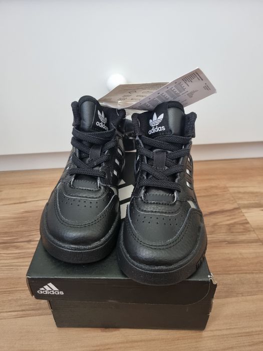 Ghete noi Adidas Originals copii