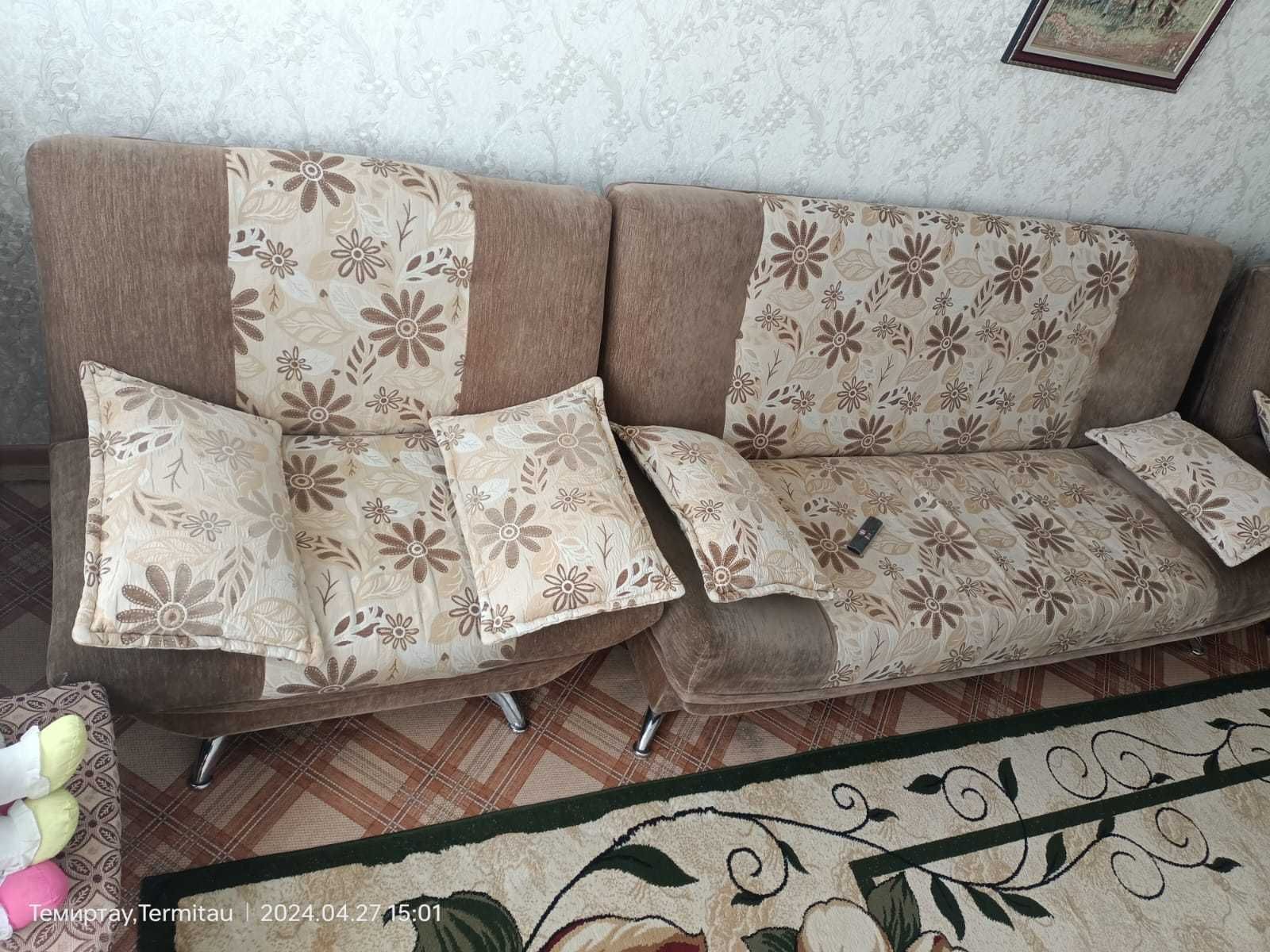 Мягкий уголок, 2 кресла и диван