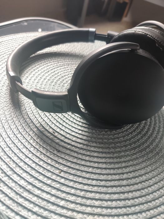 Sennheiser HD 4.40