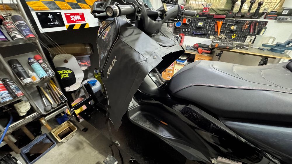 Termoscud Yamaha X-Max / Termoscut / Acoperire picioare + Mansoane