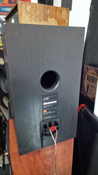 Boxe pasive JBL lx 300