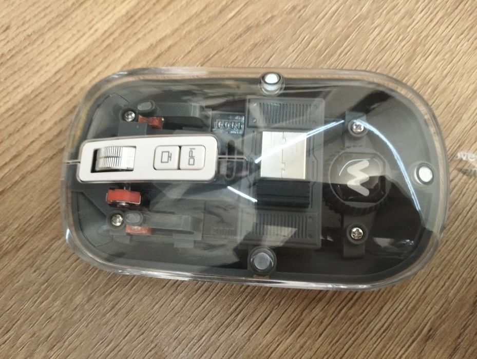 Продам безпроводную мышь