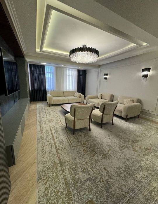 Продается 3х ком квартира, ЖК Мега Дом, ор-р: ул. Паркентская, 150 м2