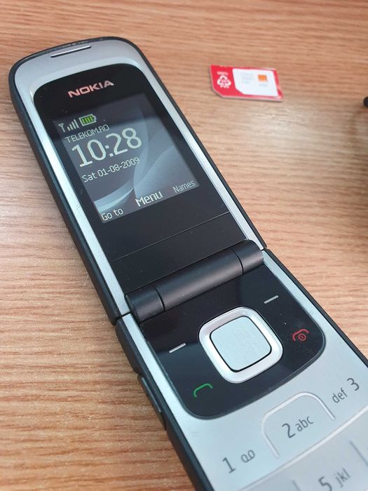 Telefon Nokia 2720 clapeta taste butoane necodat seniori ca nou