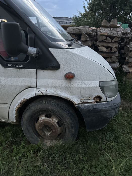 Ford tranzit an 2001