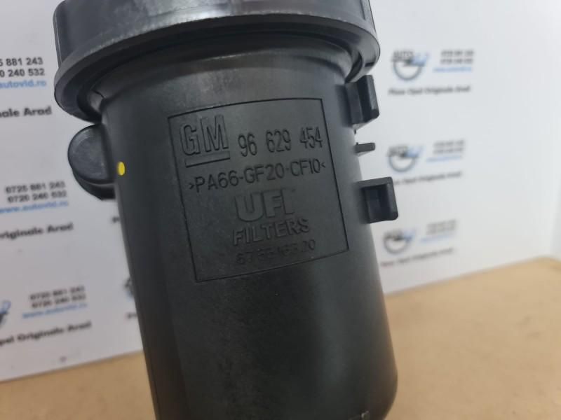 Carcasa filtru motorina NOU ORIGINAL GM Chevrolet Nubira 2.0 diesel eu