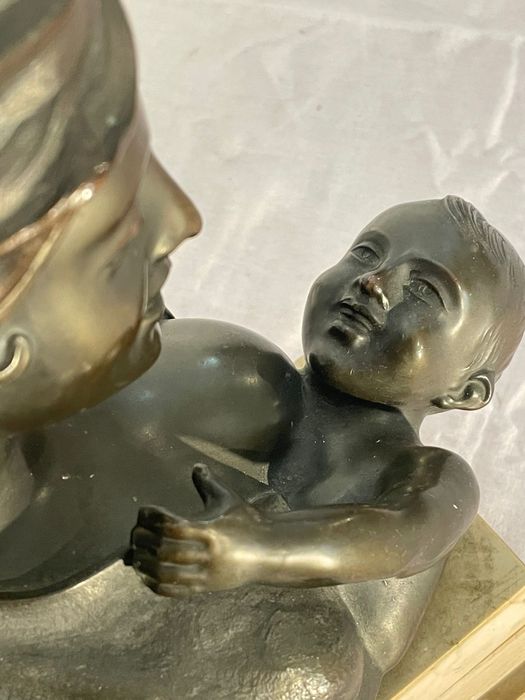 Statueta***bust***maternitate