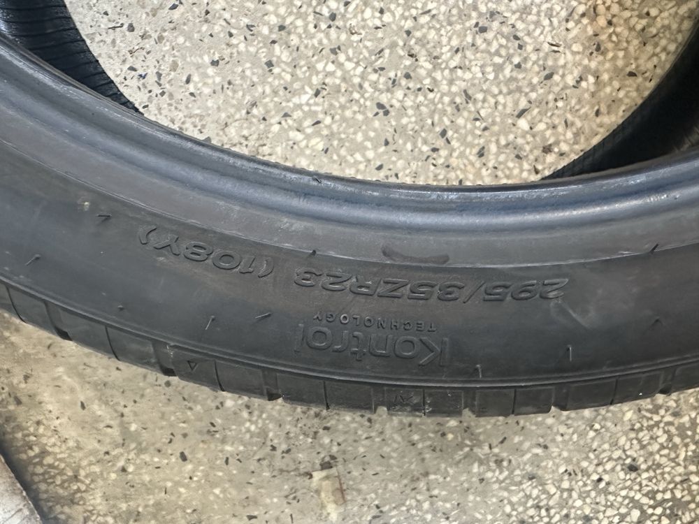 Гуми 295/35ZR23 Hankook Ventus S1 Evo
