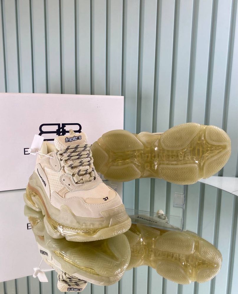 Balenciaga Triple S piele naturala