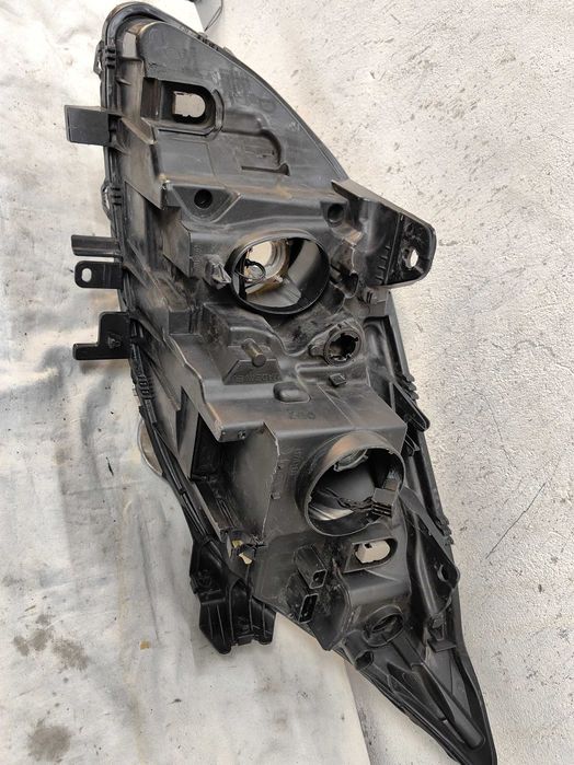 Оригинален фар Ляв Десен  Рено Лагуна 3  Renault Laguna 3 H7