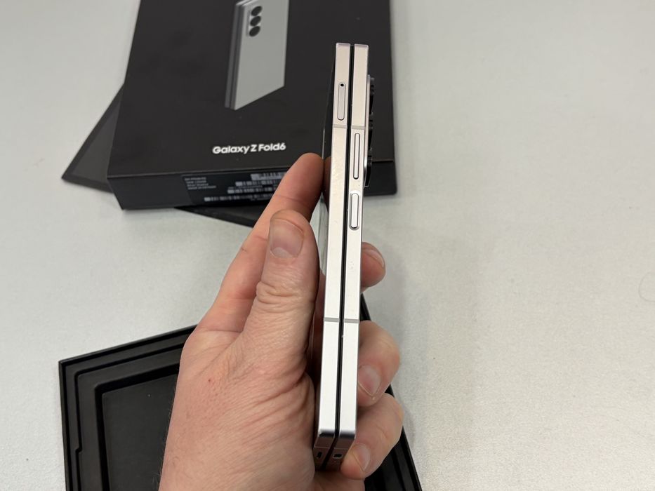 Samsung Galaxy Z Fold 6, 256 gb, 12 gb ram, 5G, Silver Shadow