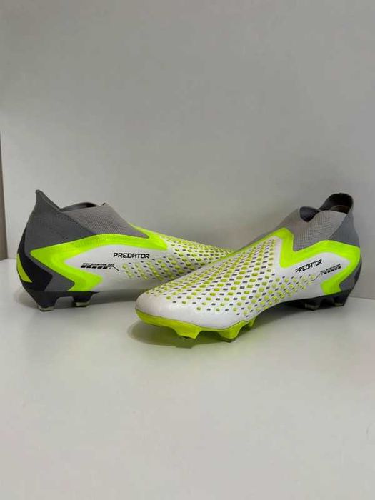 Adidas Predator Accuracy+ 45 1/3