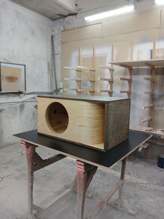 Продам расчетный короб для 12 дюймового сабвуфера(самбуфера)