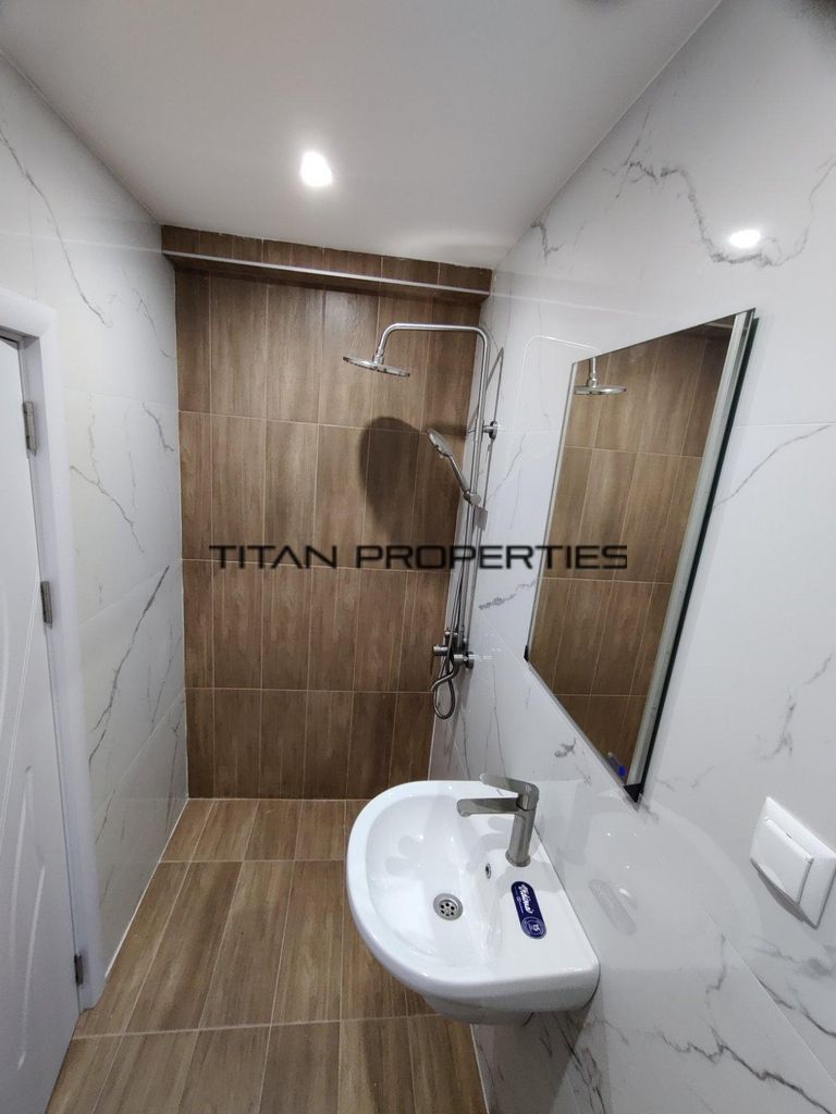 Продава се Двустаен апартамент в Бургас, Долно Езерово - 60 кв.м за 1967 €/кв.м - Снимка #7