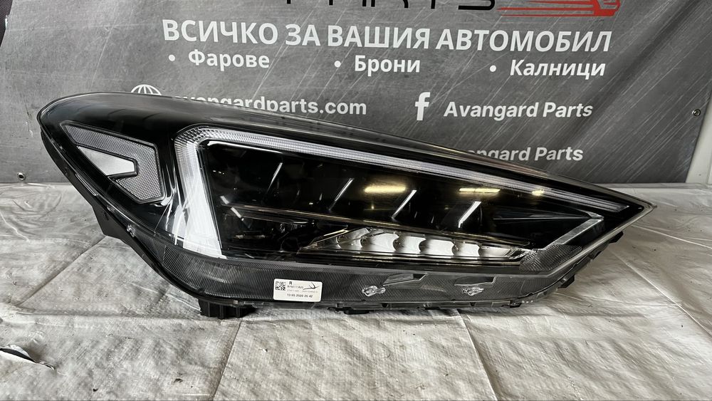 2 броя десен фар Hyundai Tucson 2020-