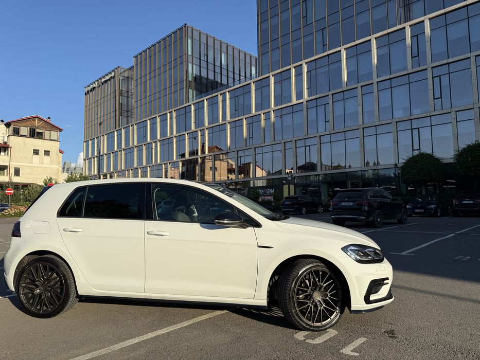 Volkswagen Golf 7.5 1.6 TDI Comfortline R-Line Package
