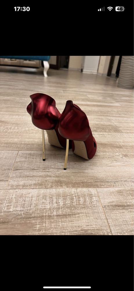 Stiletto le silla